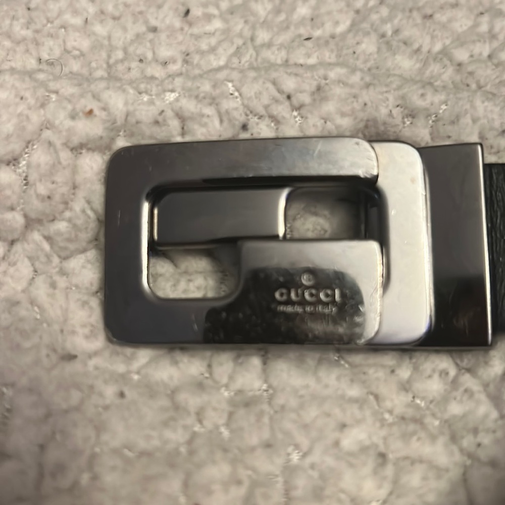 Black Leather Gucci Belt